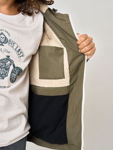 Veste mi-saison Deeluxe en vert