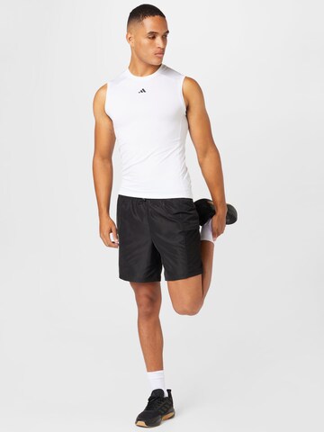 ADIDAS PERFORMANCE - Camisa funcionais 'Techfit ' em branco