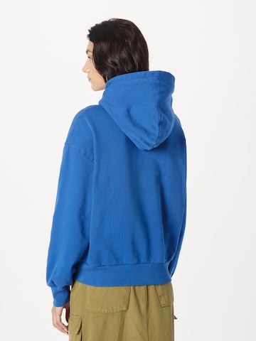 Carhartt WIP Sweatshirt 'Casey' in Blau