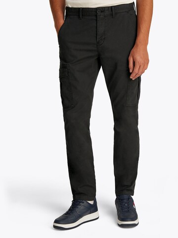 Tommy Jeans Tapered Cargo trousers 'AUSTIN' in Black: front