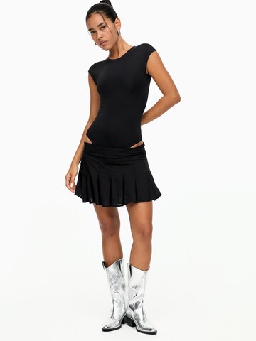 Tricou body de la Pull&Bear pe negru