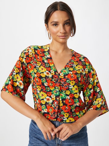 Oasis Blouse in Red: front
