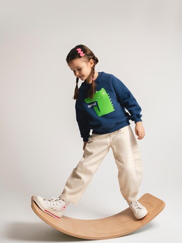 SATURNDAY Sweatshirt 'Krokodil Servus' in Blauw