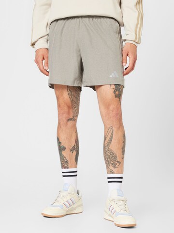 ADIDAS PERFORMANCE Regular Sportshorts 'Own The Run Heather' in Grün: Vorderseite