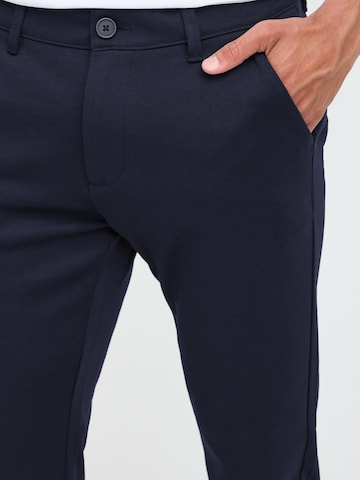 BLEND Slimfit Chino hlače 'Langford' | modra barva