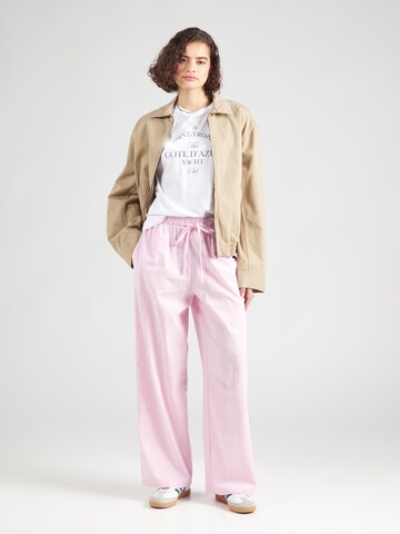 PIECES - Camisa 'PCBANDA' em branco