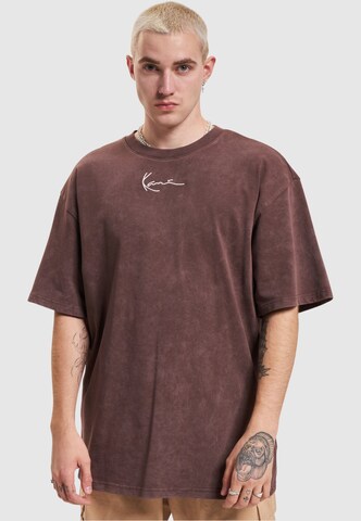 Karl Kani - Camiseta 'KM234-021-1' en marrón: frente