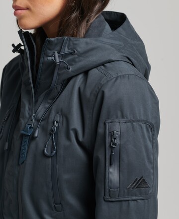 Veste d’hiver Superdry en bleu