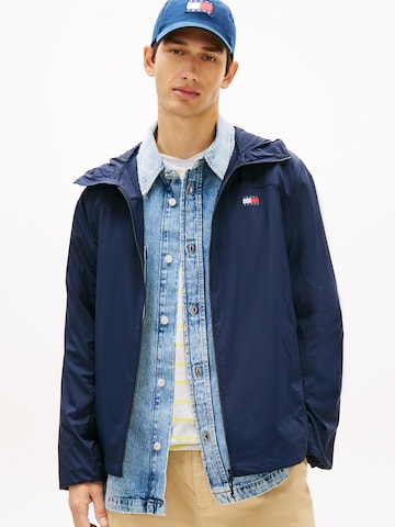 Tommy Jeans Jacke in Blau: Vorderseite