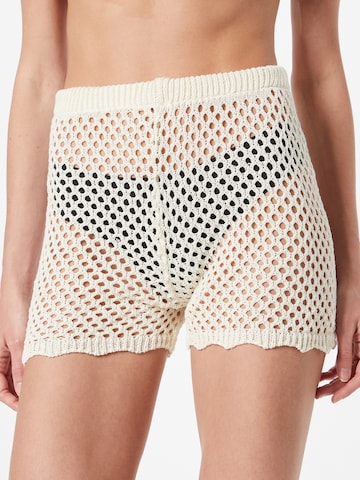 Nasty Gal Regular Broek in Beige: voorkant