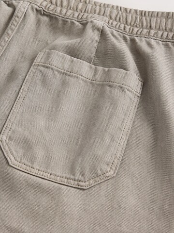 Next Loosefit Hose in Braun