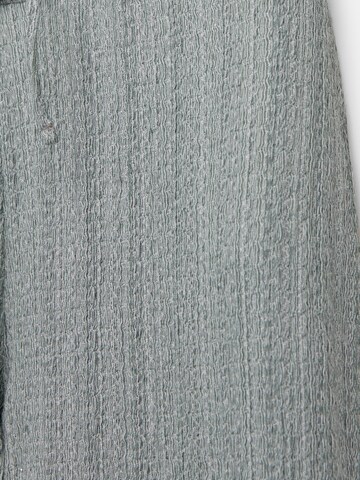 Pull&BearWide Leg/ Široke nogavice Hlače - siva boja