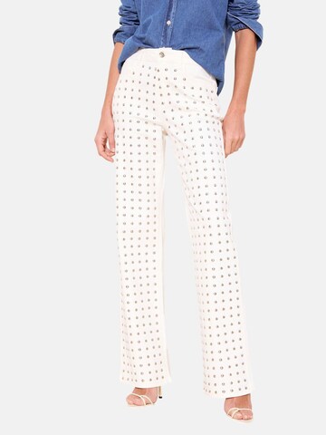 Lipsy Джинсы в Белый: спереди