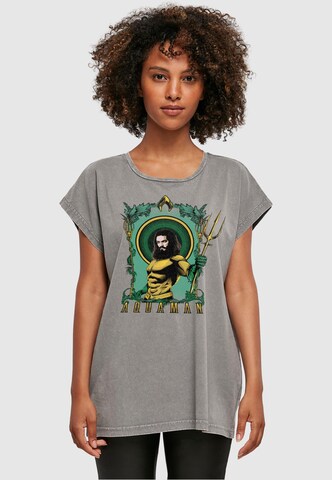 ABSOLUTE CULT Shirt 'Aquaman - Trident' in Grijs: voorkant
