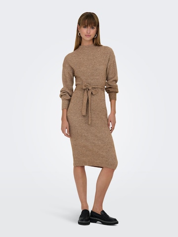 ONLY Knitted dress 'THILDE' in Brown