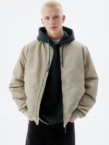 Pull&Bear Välikausitakki värissä beige: edessä