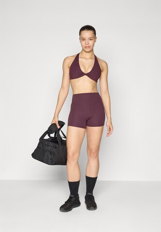Fabletics Skinny Urheiluhousut värissä punainen
