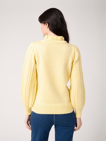 NAF NAF Sweater 'Paddy' in Yellow