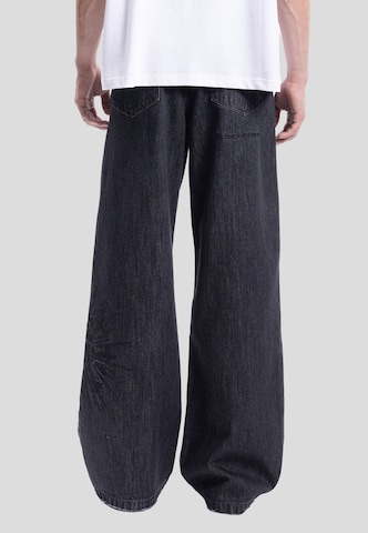 FAVELA Baggy Jeans 'Sacred' in Black