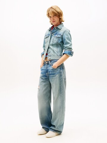 Tommy Jeans Φθινοπωρινό και ανοιξιάτικο μπουφάν 'CLASSIC' σε μπλε