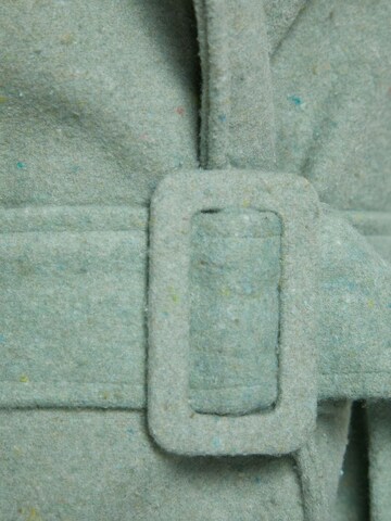 Trendyol Between-seasons coat in Green