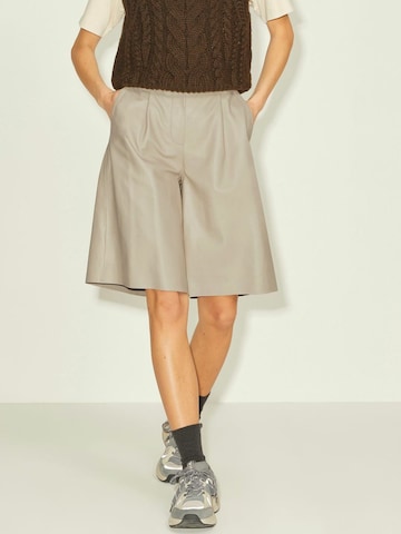 JJXX Wide leg Pleat-Front Pants 'Pearl' in Beige: front