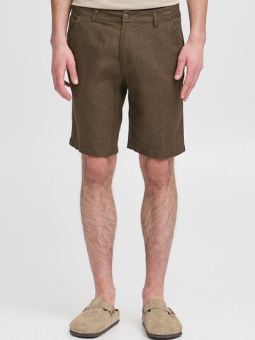 Regular Pantalon chino 'CFPANDRUP' Casual Friday en vert : devant