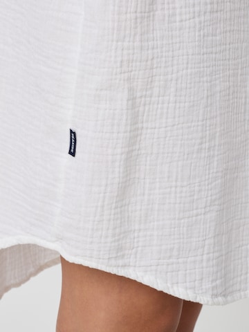 Seaside Shirt dress in White