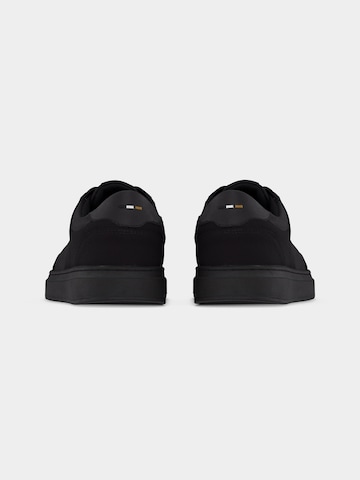 Baskets basses 'Kieran' BOSS en noir