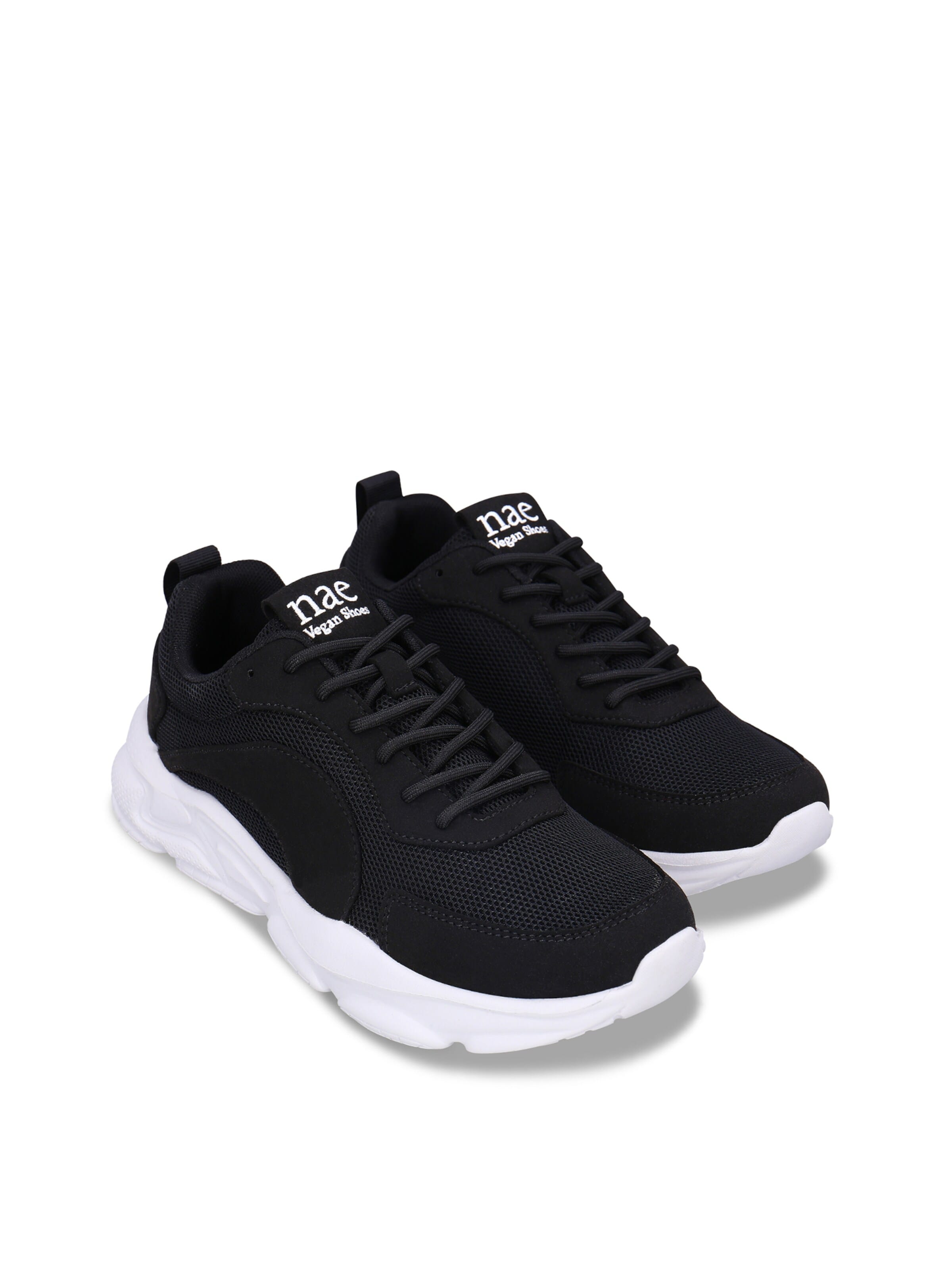 Sneaker bassa 'Dan' di nae Vegan Shoes in nero