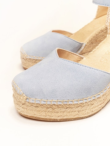 Sandalo con cinturino 'Alpargata Cuña 10 cm' di Alhamas in blu