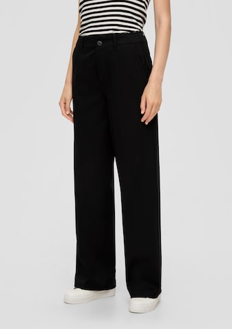 s.Oliver Wide leg Pleat-Front Pants in Black: front