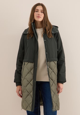 CECIL Winter Coat in Green: front