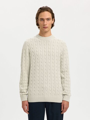 SELECTED Sweater in White: front