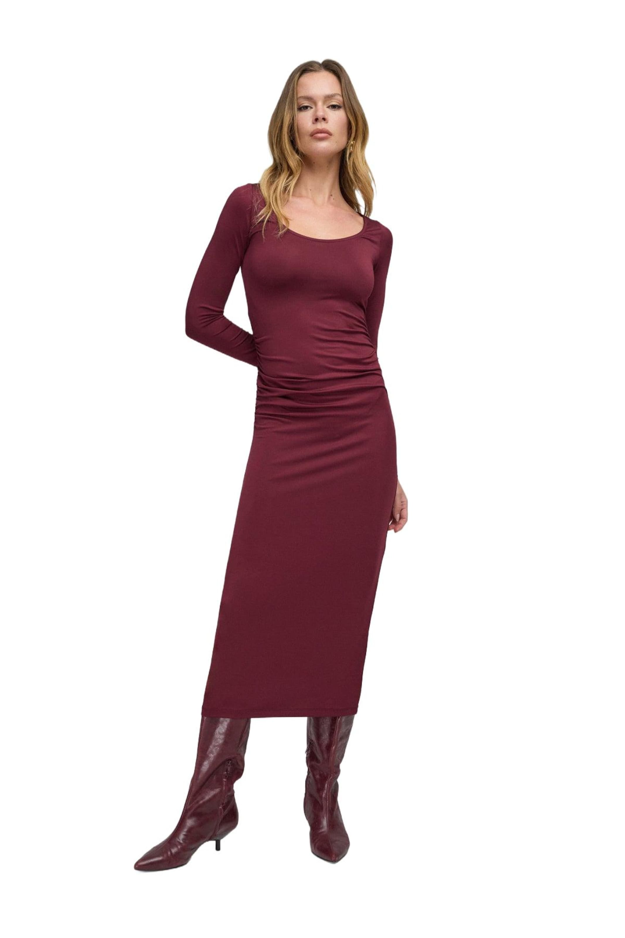 No Matter What Jurk in Rood