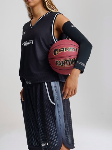 AND1 - Colete em preto: lateral