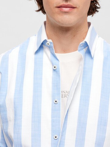 SELECTED HOMME Regular fit Button Up Shirt 'JAMES' in Blue