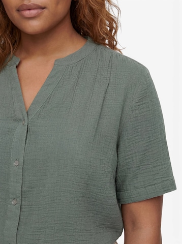 ONLY Carmakoma Blouse 'CARTHYRA' in Green