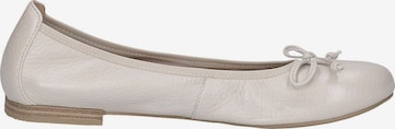 CAPRICE Ballet Flats in Beige