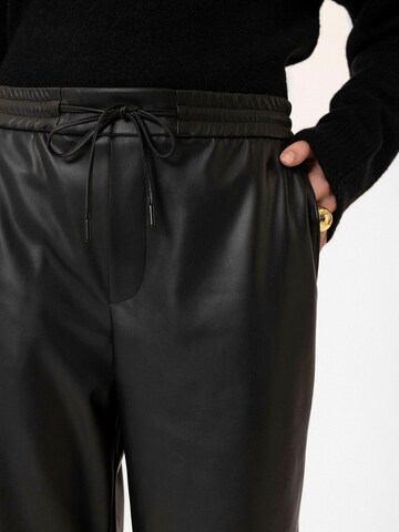Loosefit Pantaloni chino 'Bleona' di Antioch in nero