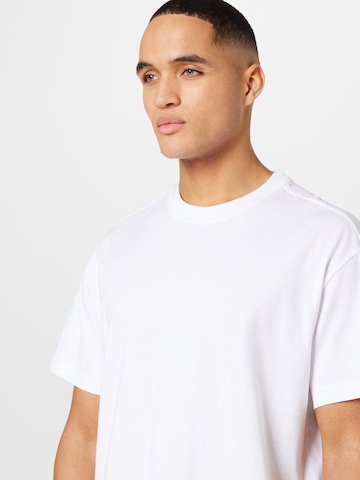 WEEKDAY T-shirt i vit