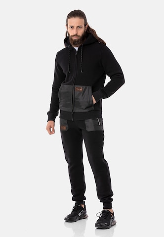 CIPO & BAXX Sweatsuit in Black