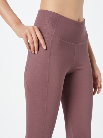 PUMA Skinny Sporthose in Lila