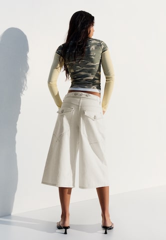 Wide leg Jeans di Bershka in bianco
