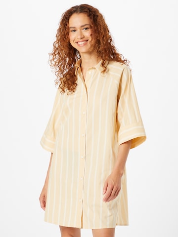 Monki Shirt Dress in Beige: front