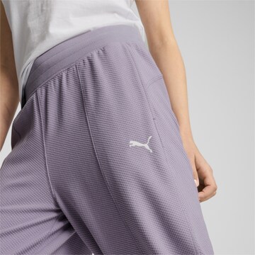 PUMA Loosefit Sporthose in Lila