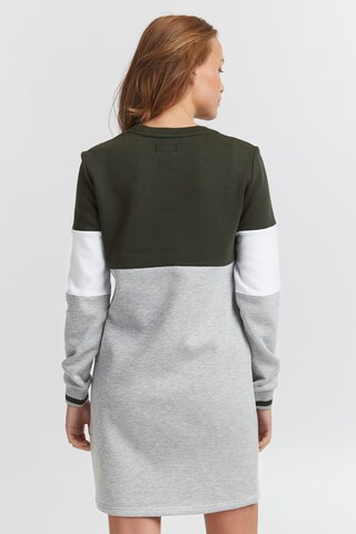 Robe 'OMILA' Oxmo en gris