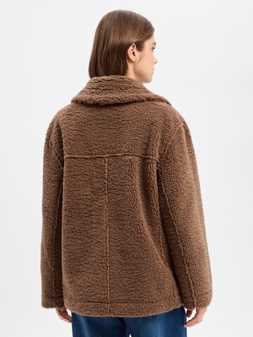 OPUS Tussenjas in Bruin