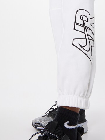 Nike Sportswear Zúžený Kalhoty 'Air' – bílá