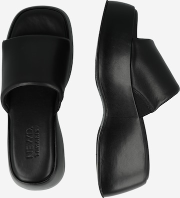 NEWD.Tamaris Mules in Black